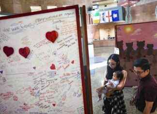 Healing and Unity: Survivors of Oct. 1 Las Vegas Shooting Find Solace at Exhibit news-01102024-212705