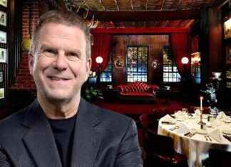 Tilman Fertitta Acquires Iconic NYC Steakhouse: What You Need to Know news-29112024-054231