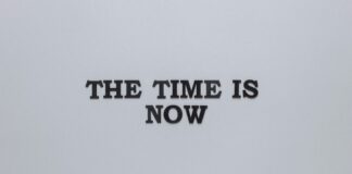 What Is The Time Now In Vegas? Discover The Current Las Vegas Hour!
