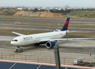 How Weather Monitoring Affects Delta Flight DL275 Diverted to LAX Delta Flight DL275 diverted, DL275 LAX diversion, Delta emergency landing LAX, DL275 flight update, Delta diverted flight news, DL275 incident report