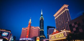 Las Vegas and New York City: A Tale of Two Cities in the Spotlight Las Vegas and New York City: A Tale of Two Cities Under the Spotlight